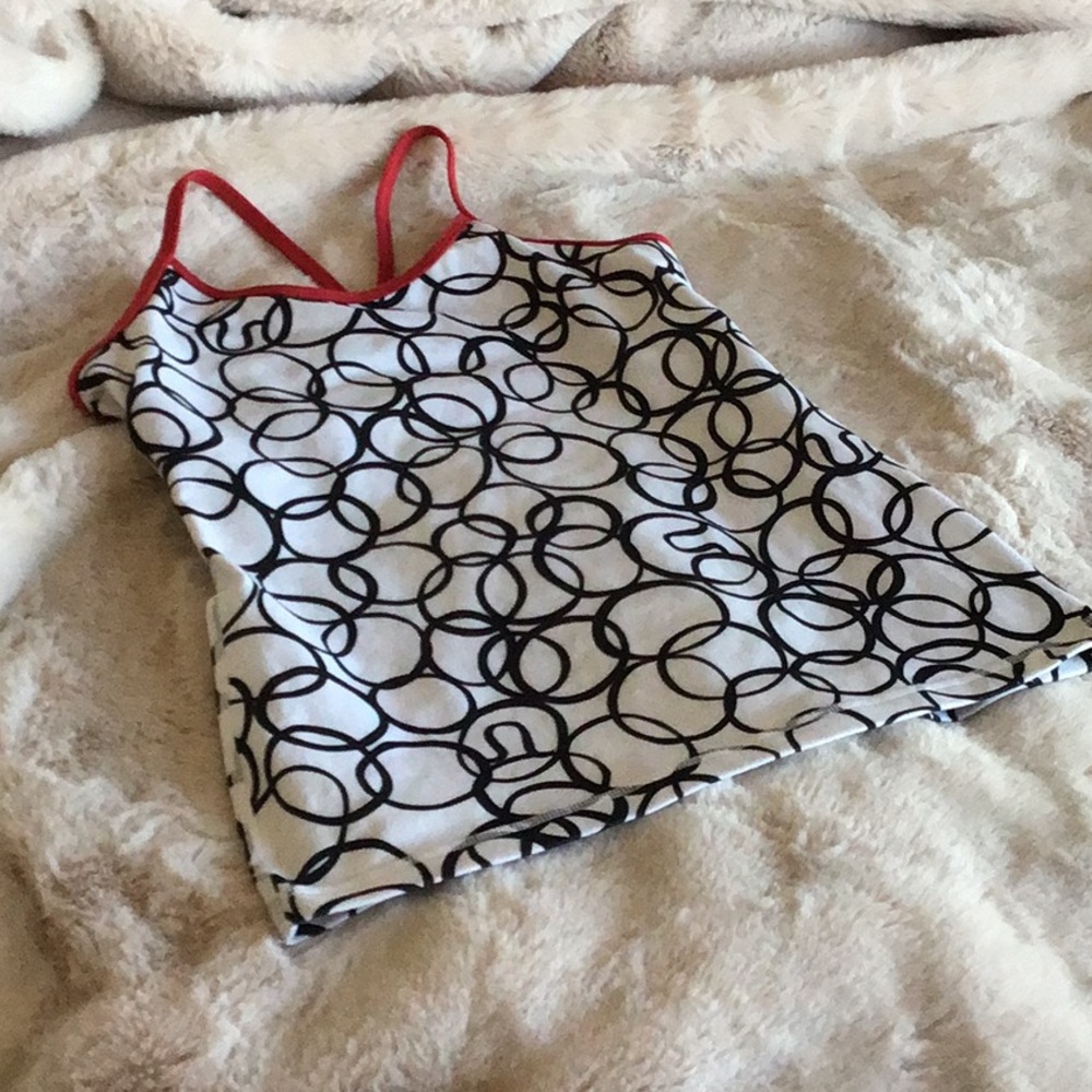 Lululemon Circle Design Tank S